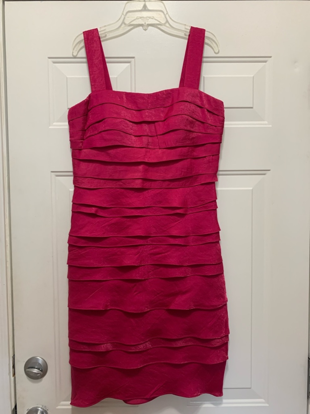 Signature by Sangria Hot Pink Tiered Ruffle Cocktail Bandage Dress Size 8 Petite